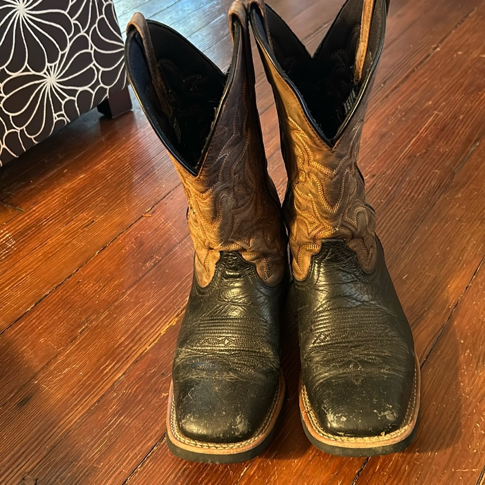 LAREDO MEN'S LEATHER COWBOY BOOTS Size 9.5